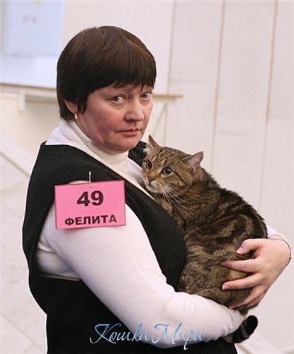 Мам, пойдем домой. Ну его - это шоу...