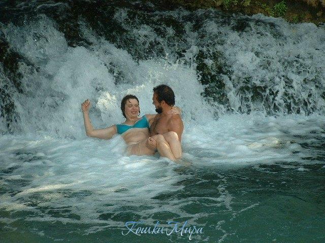 "... И нашел он себе ЕЕ в пене морской..."