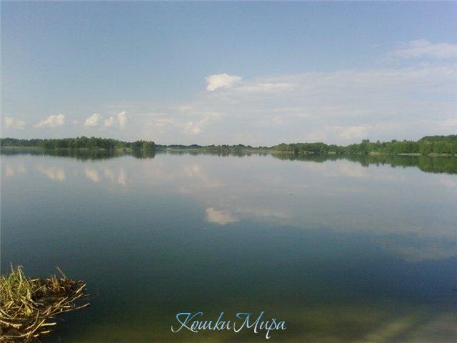 И гляжу на небо я, озеро безбрежное, Море бесконечное, вечный океан..